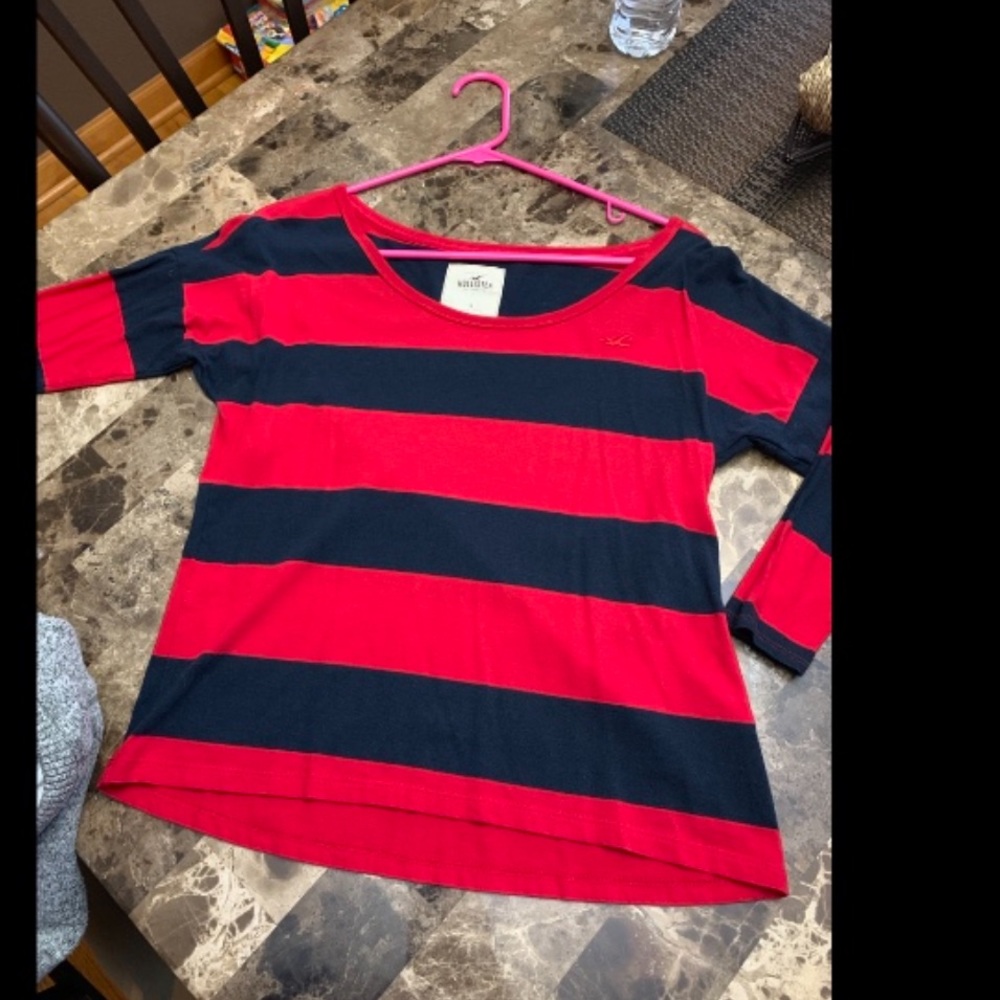 Hollister quarter sleeve shirt